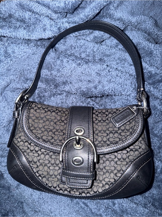 Coach Handbags - COACH Black Jacquard Canvas SoHo Flap Shoulder Bag (REAL VINTAGE Y2K)